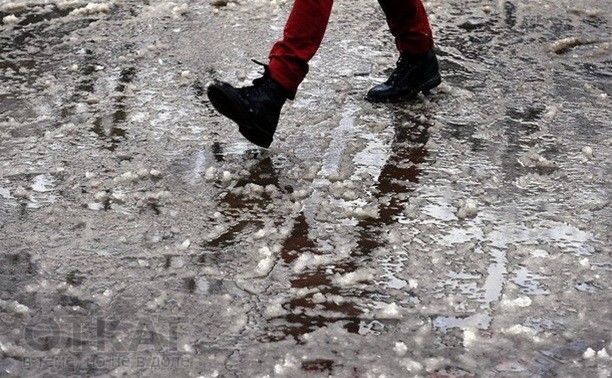 По прогнозам синоптиков, дожди не прекратятся до завтрашнего утра.