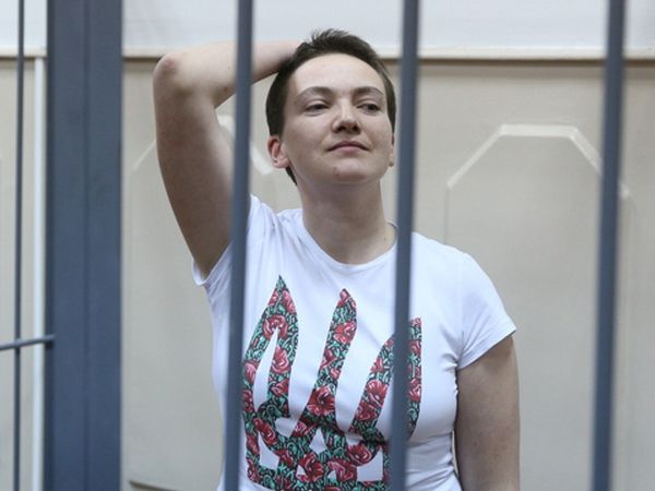 Обвинение требует лишить летчицу свободы на 23 года.