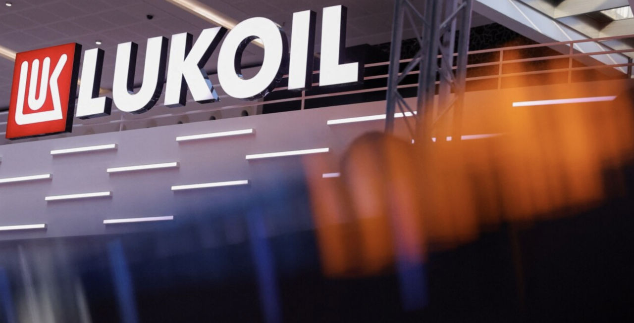 Lukoil списал $20 млрд зарубежных активов после санкций США.