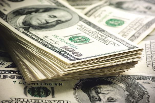 Moldovenii au primit în septembrie peste 100 de mln de dolari din transferuri bănești. Din ce țări provin banii