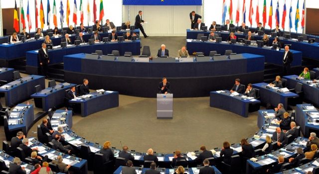 Совет ЕС согласовал новые санкции против граждан России.