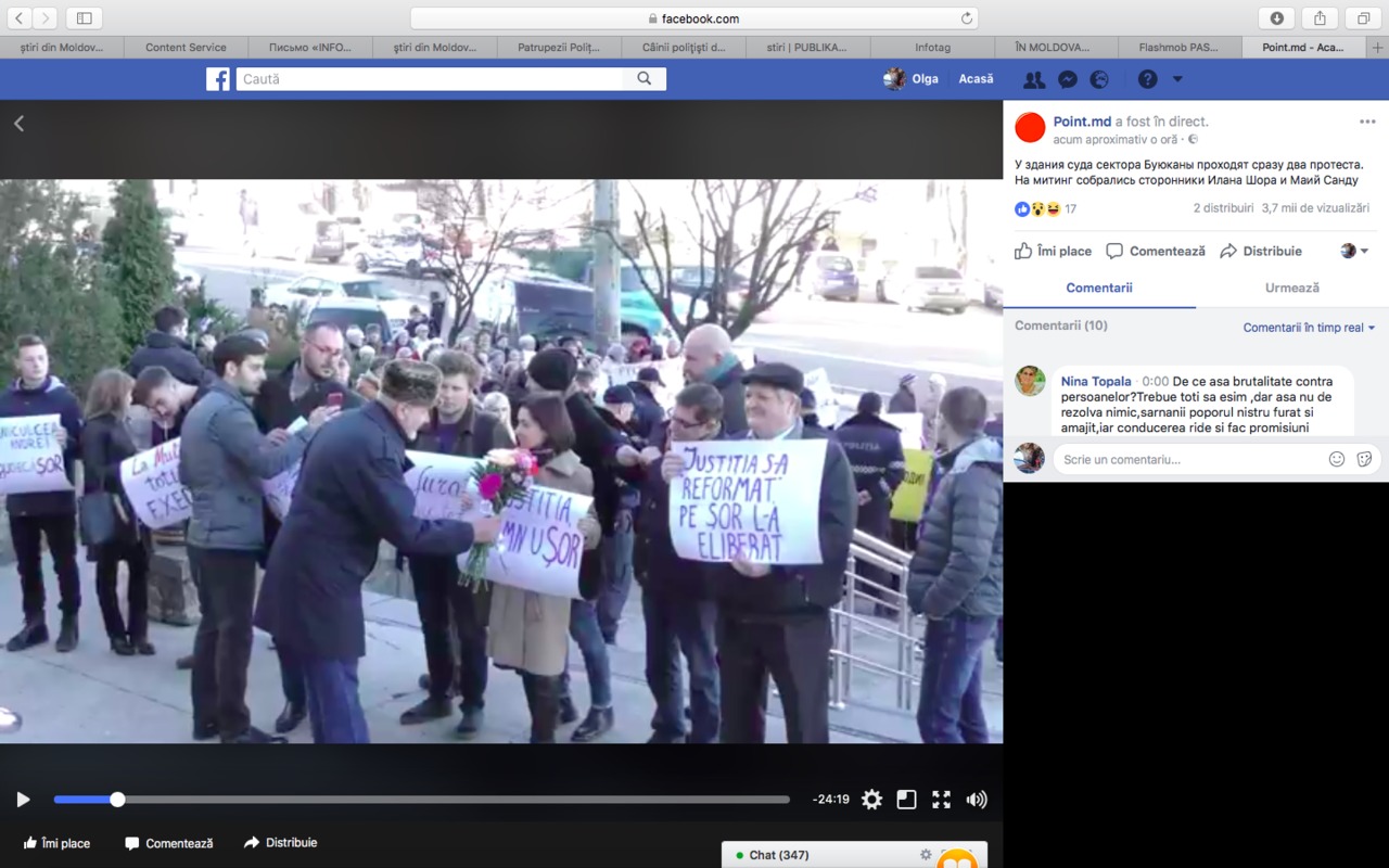 Flashmob PAS vs apărătorii lui Șor, în fața Judecătoriei Buiucani.