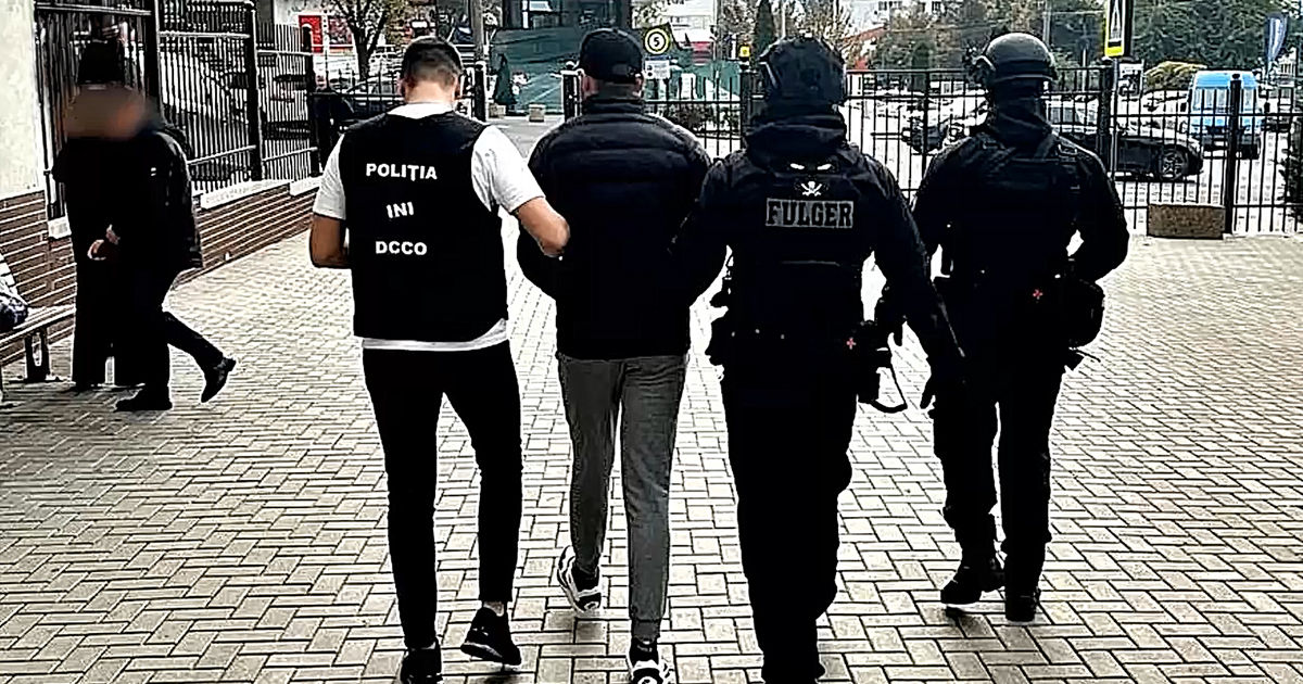 Șase tineri, reținuți sub suspiciunea de șantaj și răpirea unei persoane.