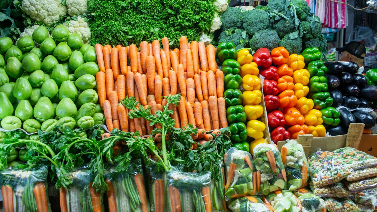 ONU: Aproape fiecare a treia persoană nu își poate permite o alimentație sănătoasă.