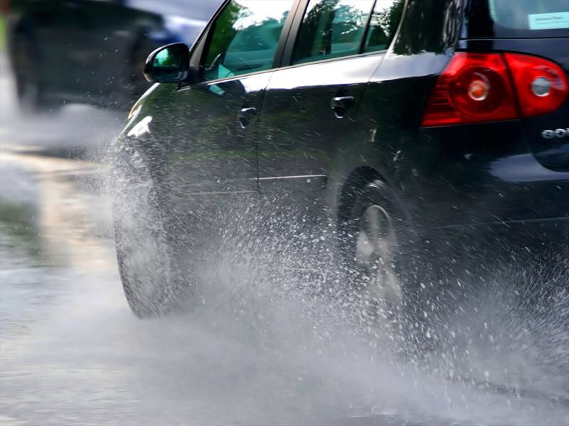  InfoTrafic 08:00: Flux majorat de transport. Străzi de evitat. Foto: noticias.autocosmos.cl.jpg