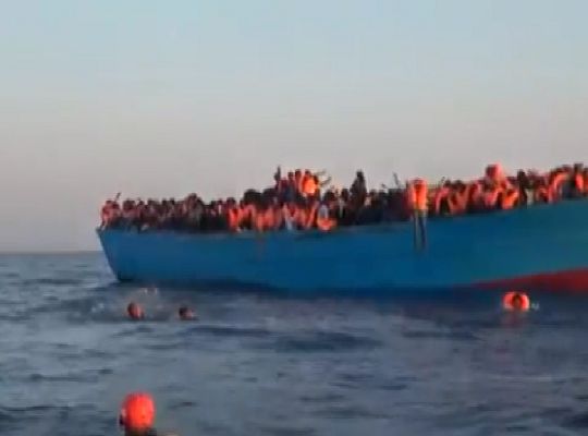 Peste 6.500 de imigranti au fost salvati doar intr-o zi, in largul Libiei.