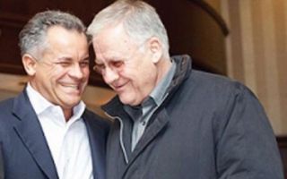 Relaţiile divergente dintre Diacov şi Plahotniuc au devenit vizibile şi atunci când au început discuţiile despre demiterea Guvernului.