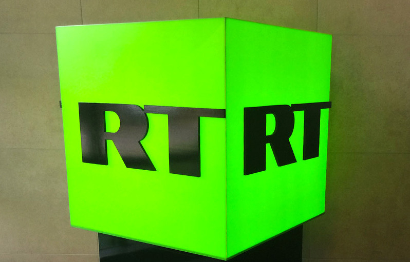 Соглашение между сотрудниками и руководством АНО "ТВ-Новости" действует не только во время работы, но и в течение 20 лет после увольнения. 