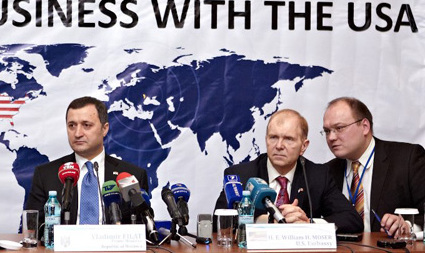 В 2012 году экономический оборот между Республикой Молдова и Соединенными Штатами Америки увеличился.
