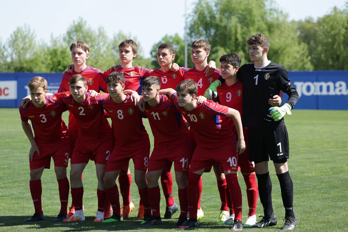 Молдова U-17 сыграла вничью с Грецией в отборочном матче ЧЕ-2021/22.