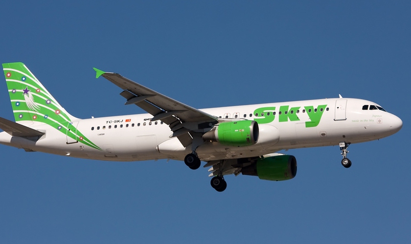 "Sky Airlines" nu a comunicat oficial care este motivul acestei decizii.  