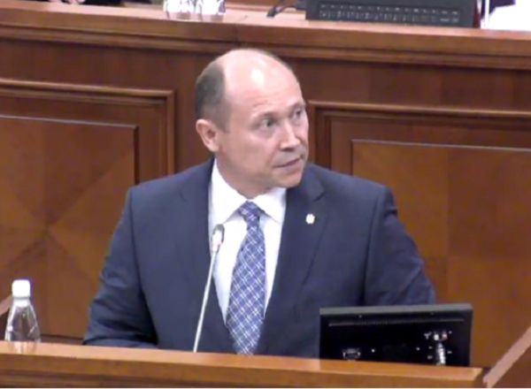 Demisia lui Dorin Drăguţanu amână negocierile cu FMI. Foto: protv.md