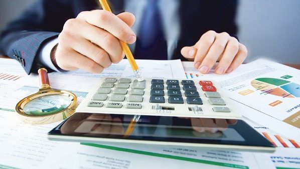 Налогоплательщики, которые не представят декларации о доходах в срок, установленный Налоговым кодексом, подлежат штрафвоаниюу. Фото: bizlaw.md.