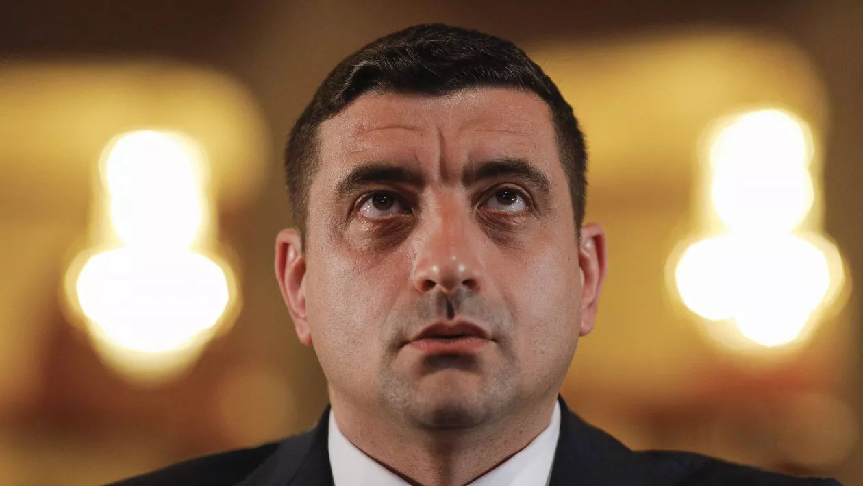 Simion și-a închis contul de TikTok cu 1,5 milioane de urmăritori în ajunul alegerilor.