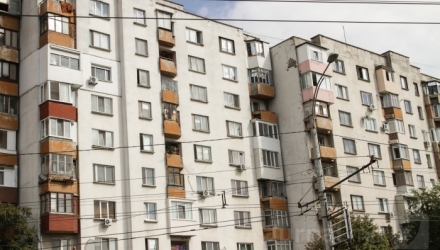 Мужчина в тяжелом состоянии и находится в реанимации.