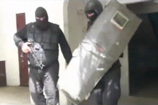 Силы полиции особого назначения задержали группировку, укравшую материальных ценностей на миллион леев. 