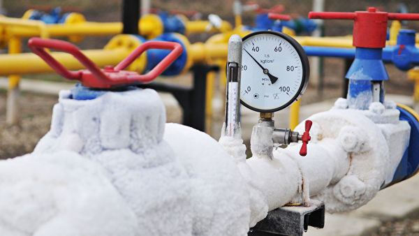 Завершение контракта о транзите газа в Европу с Россией приведет к падению экономики Украины, заявил депутат Верховной рады.