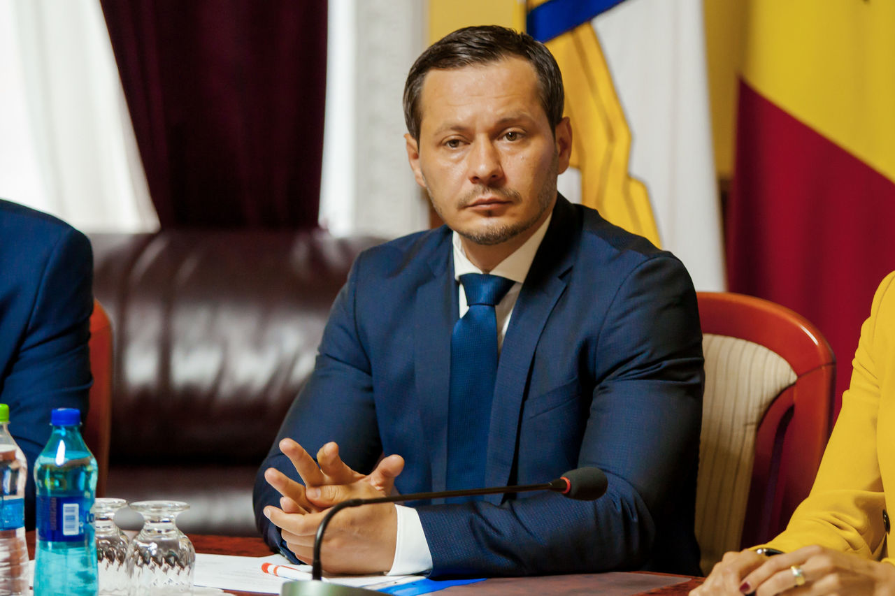 Руслан Кодряну прокомментировал свою отставку.