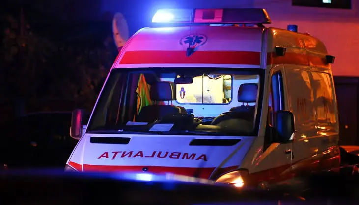 В Бельцах 16-летний подросток погиб после падения с девятого этажа.