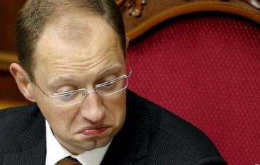 Яценюк не может дозвониться до Путина.
