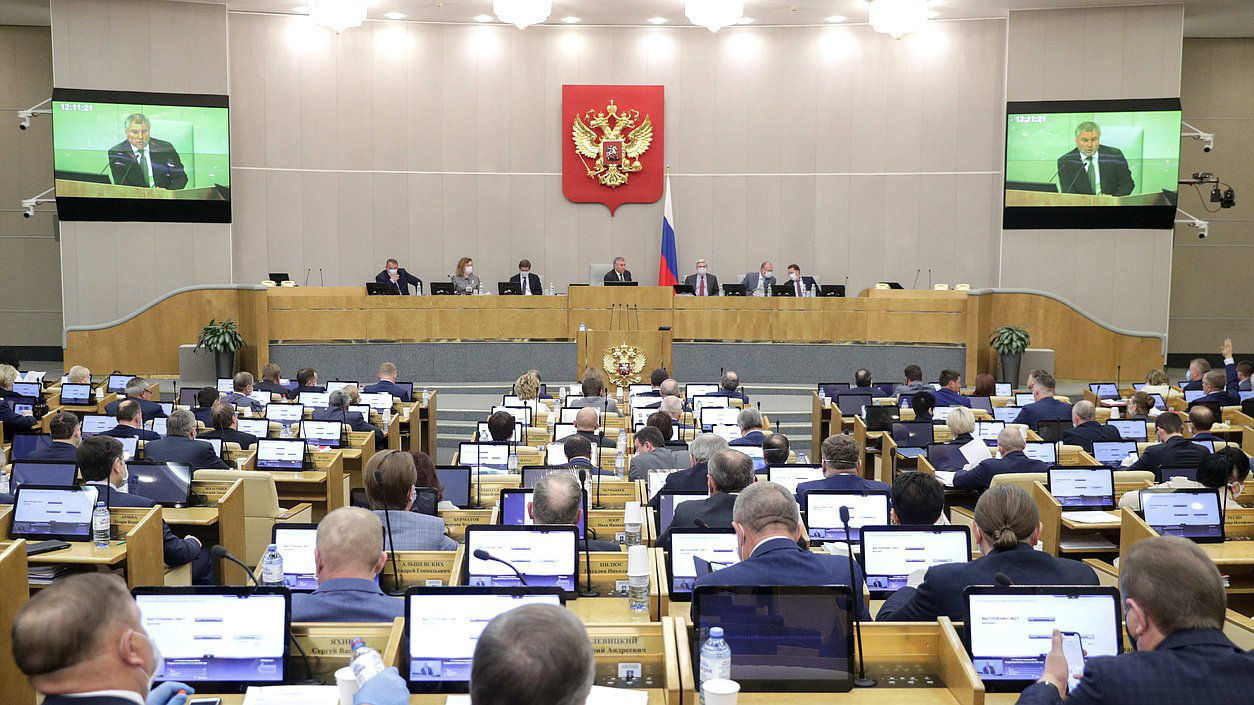 Госдума хочет ограничить трансляцию своих заседаний.
