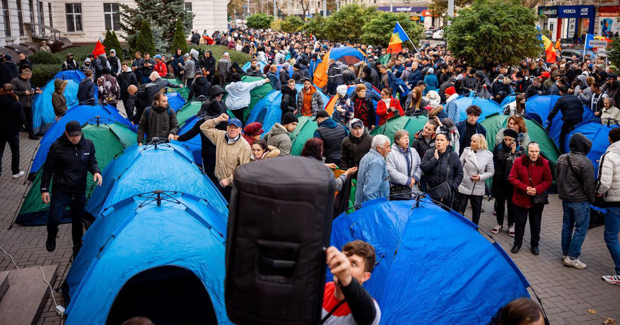 Парламент намерен ужесточить наказания за провокации в ходе протестов.