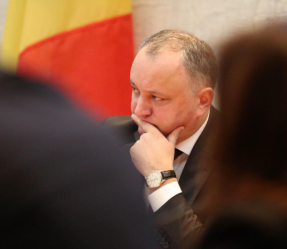 Додон обвинил проевропейские власти в доведении страны до крайней нищеты.