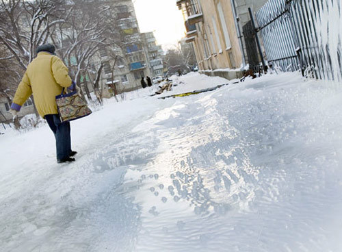 В Кишиневе растет число граждан, пострадавших из-за сильного гололеда.