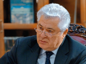 Voronin s-a arătat indignat de faptul că fiul său, Oleg Voronin, a fost premiat drept cel mai bun businessman, în cadrul galei „10 pentru Moldova“.