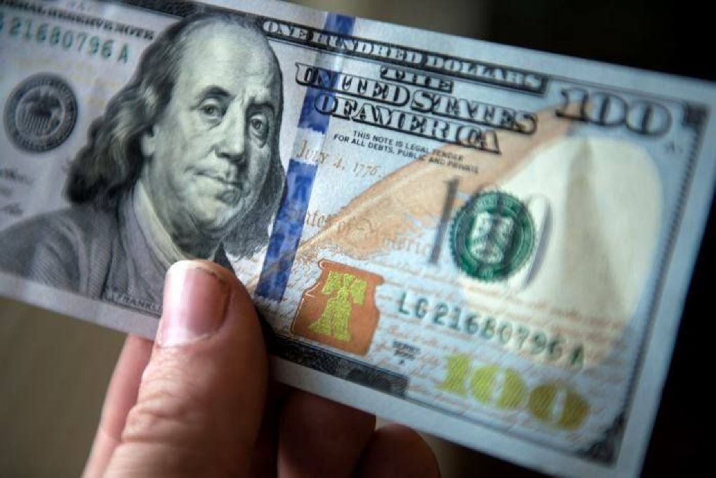 Un tânăr din Rîbnița și-a vândut telefonul cu 100 de dolari.