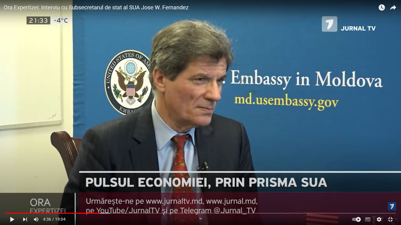 Представитель Госдепартамента США Хосе Фернандес.