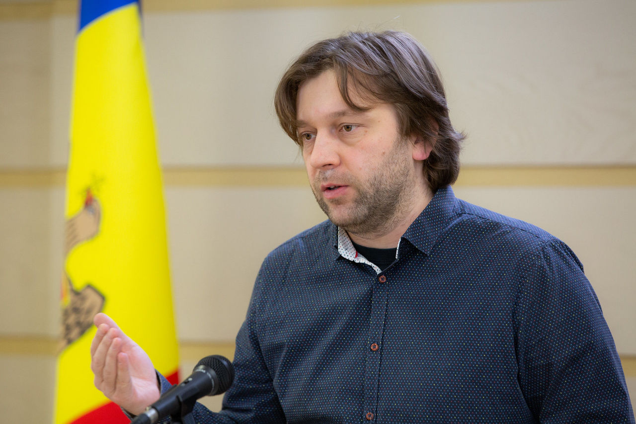 Алайба: Прежнее руководство НКФР требует отмены решения об увольнении.