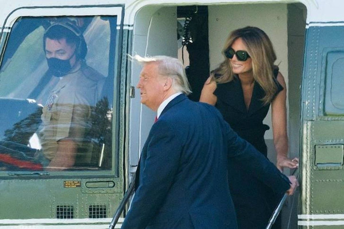 Трампа снова заподозрили в использовании двойника своей супруги Мелании. 