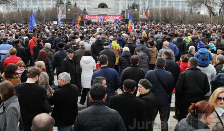 Ieri Monica Macovei, unul dintre cei mai importanţi prieteni europeni ai Republicii Moldova, a spus un adevăr pe care niciun individ care se crede „politician important” în această aşa-zisă ţară nu a avut curajul să-l zică.
