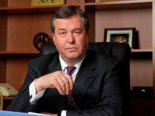 Alexandru Oleinic, își exprimă nedumerirea față de noile modificări, care urmează a fi făcute în legislația electorală. Foto: tribuna.md