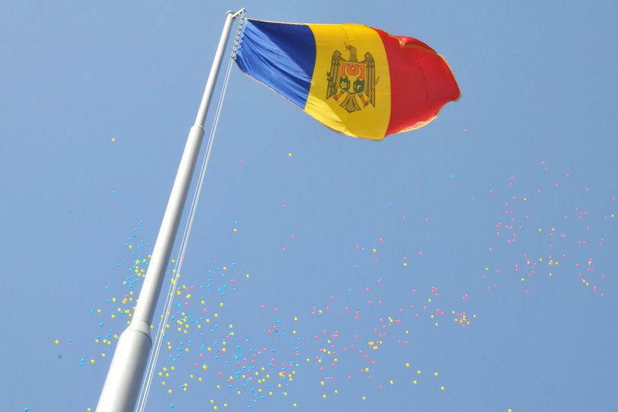 Drapelul din Cenușa, Florești, a dispărut a patra oară. Ce spun autoritățile
