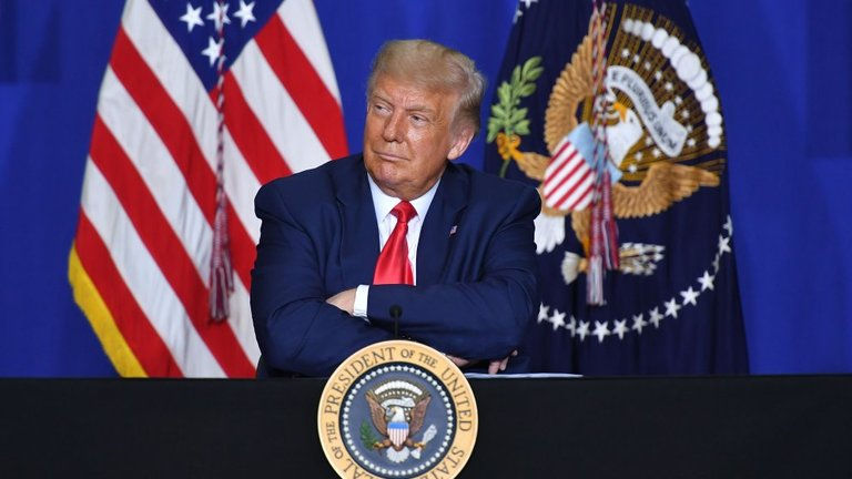 Трамп опроверг свою причастность к ограничению доступа Украины к Starshield.
