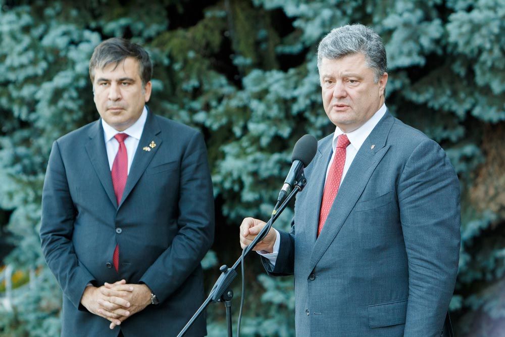 Саакашвили указал Порошенко на его место в истории.
