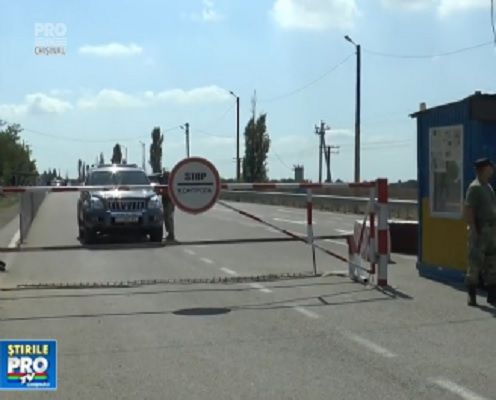 Un cetatean ucrainean a fost retinut in Crimeea pentru o carte.