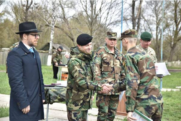 Instructorii din Lituania au efectuat antrenamente cu un grup de militari din Moldova.