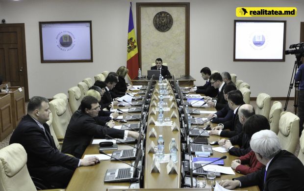 Cel mai probabil este vorba despre o eroare, iar CV-ul lui Ion Sula a fost încărcat şi pe pagina lui Vasile Bâtca. Foto: realitatea.md