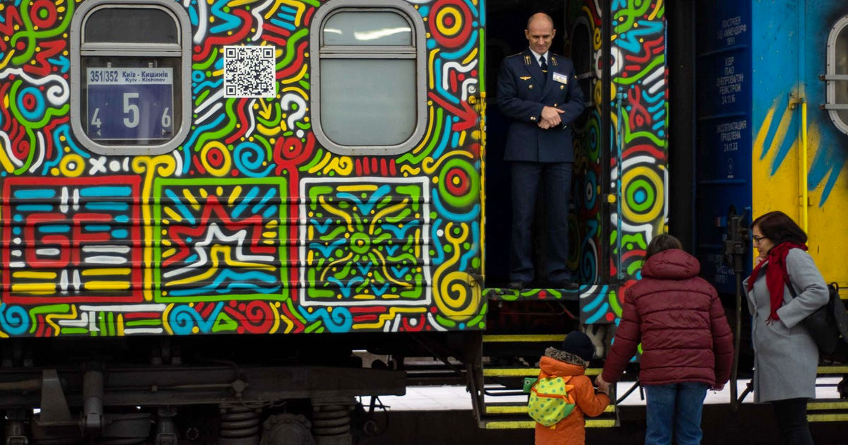 Circulația celui mai popular tren de pasageri Kiev-Chișinău ar putea fi sistată.
