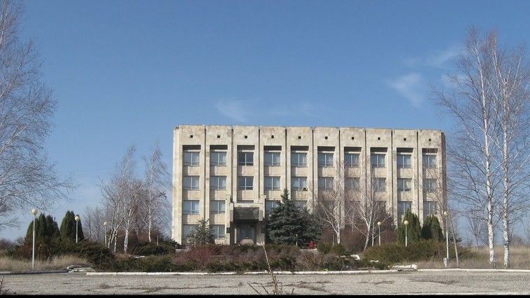Universitatea din Taraclia se judecă cu Moldtelecom. 