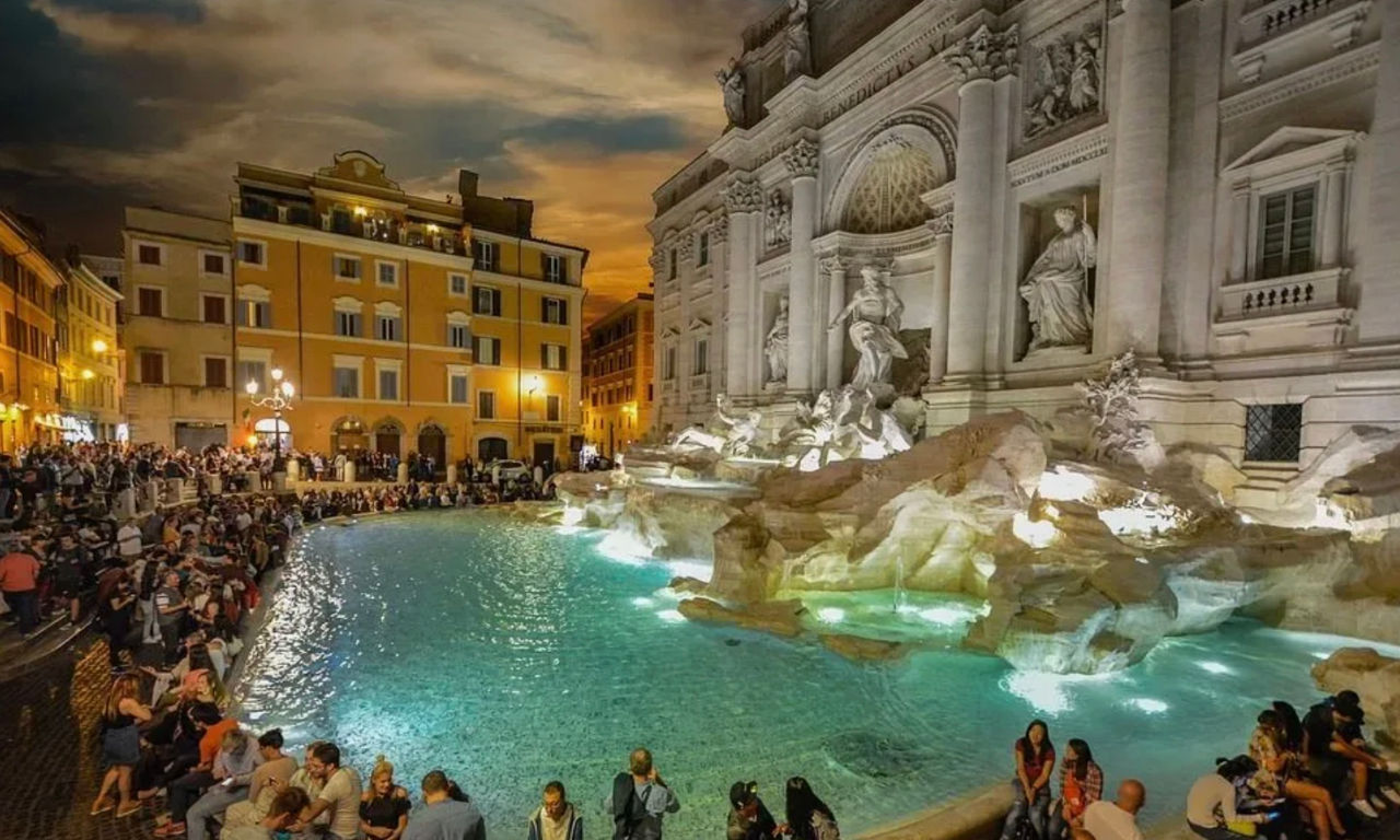 Accesul la celebra Fontana di Trevi din Roma va fi cu plată.