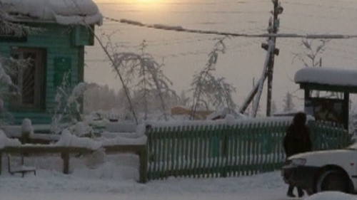 Miza conflictului este numărul de turişti care ar putea fi interesaţi să ajungă la "polul frigului". 