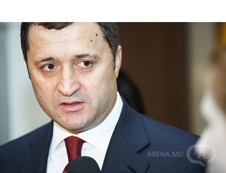 За отставку кабмина Филата проголосовали коммунисты, демократы и 5 независимых депутатов. 