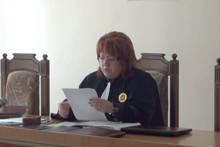 Судья апелляционной палаты Домника Маноле в девятый раз отсрочила принятие решения по делу канала.