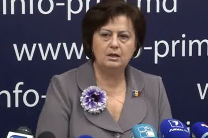 Абрамчук раскритиковала намерение Додона провести референдум по отставке генерального примара Кишинева Дорина Киртоакэ.