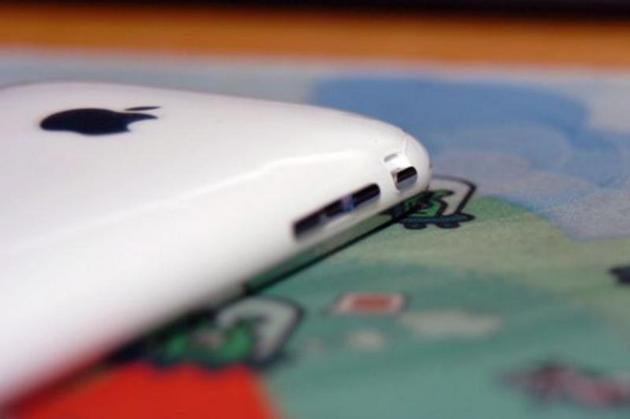 Apple se pregăteşte să lanseze o versiune mai ieftină de iPhone.