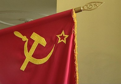 Депутаты фракции Партии коммунистов (ПКРМ) повторно обратились в Конституционный суд, потребовав ускорить рассмотрение запроса о конституционности запрета коммунистической символики.